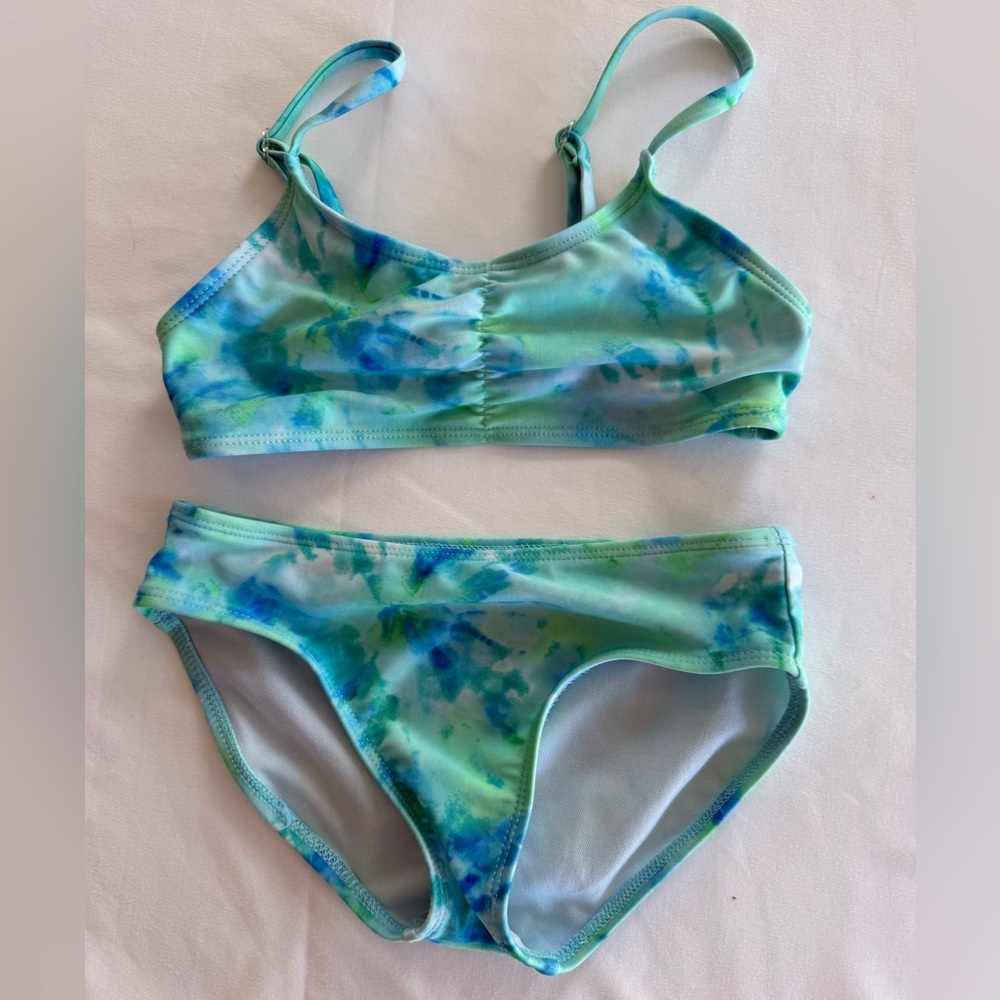 5/$25 ART CLASS Blue Green Tie-Dye Two-Piece Swim Set - Small (6/7)